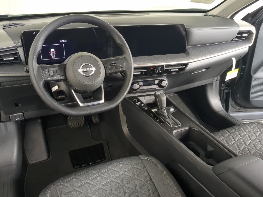 2026 Nissan Kicks SV photo 8
