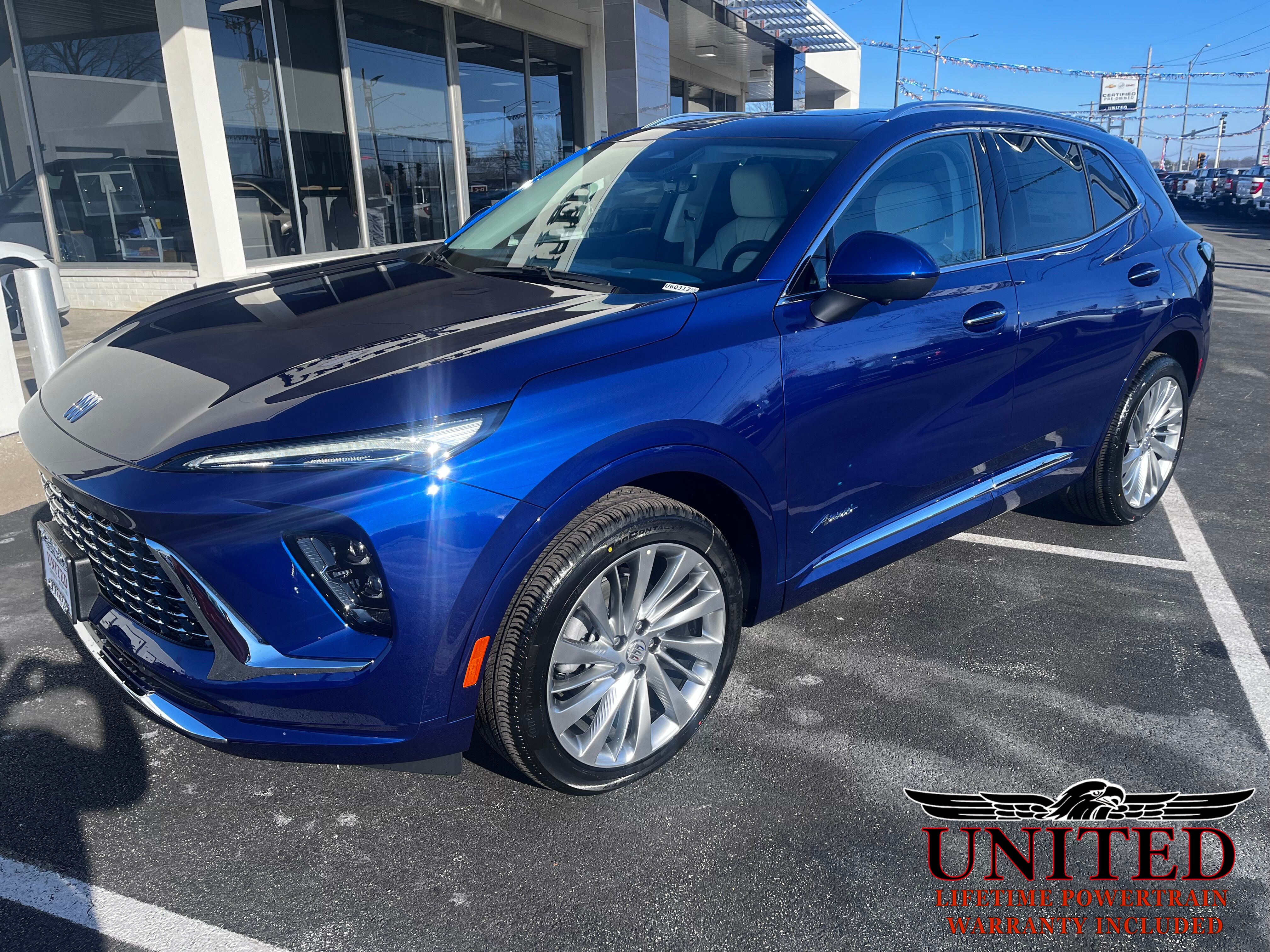 2025 Buick Envision Avenir's photo