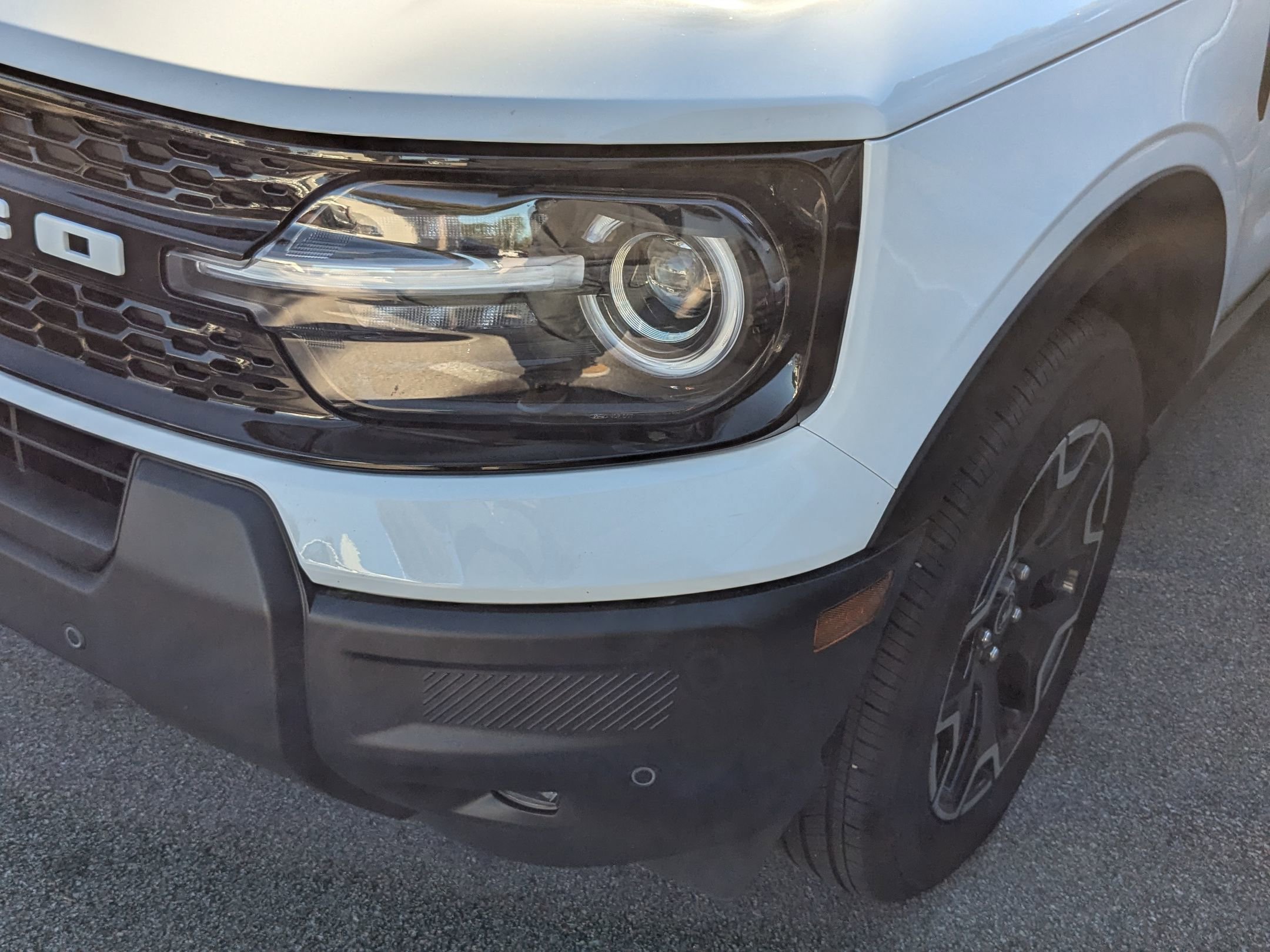 2025 Ford Bronco Sport Outer Banks photo 4