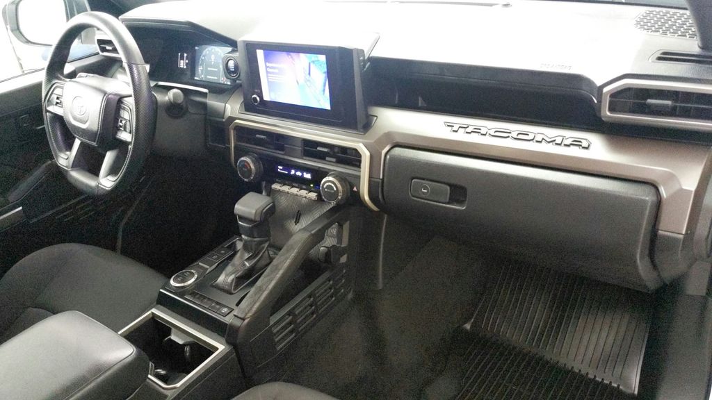 2024 Toyota Tacoma SR5 photo 25