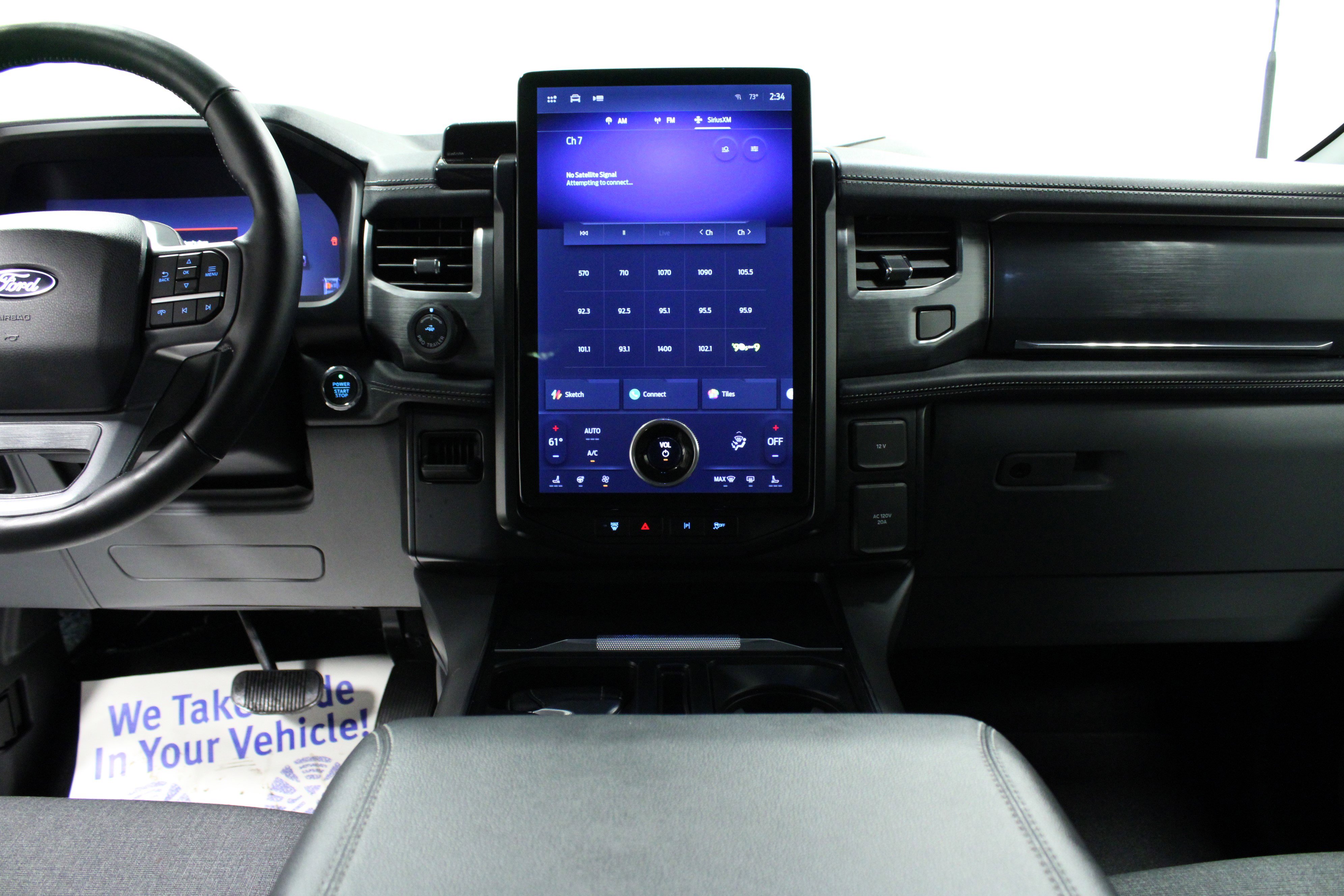 2024 Ford F-150 Lightning photo 14