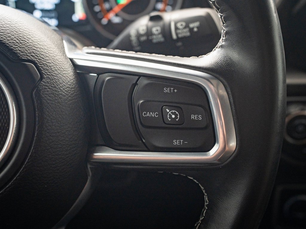 2022 Jeep Wrangler Unlimited Sahara photo 19