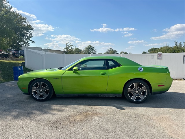 2011 Dodge Challenger R/T photo 15