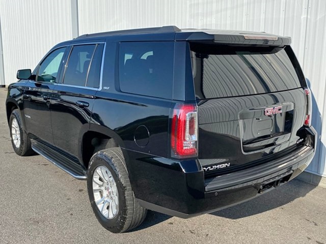 2017 Gmc Yukon SLT photo 4