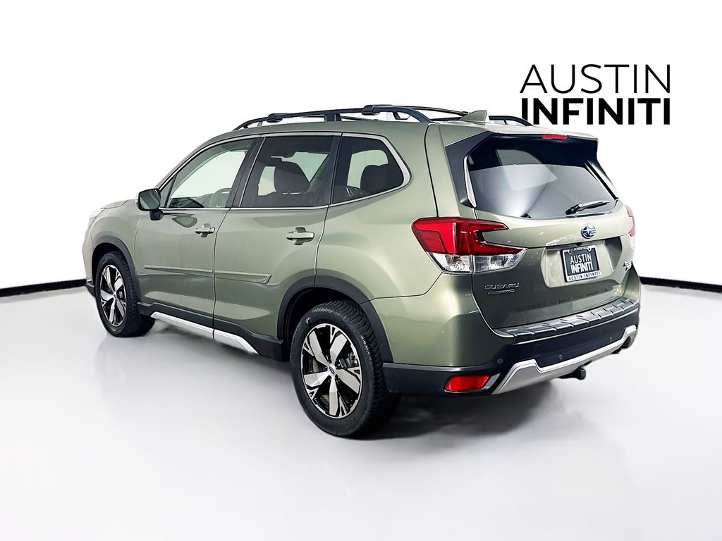 2020 Subaru Forester Touring photo 5