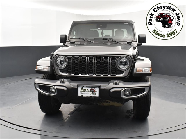 Used 2024 Jeep Gladiator Sport S with VIN 1C6HJTAG3RL109729 for sale in Burnsville, Minnesota