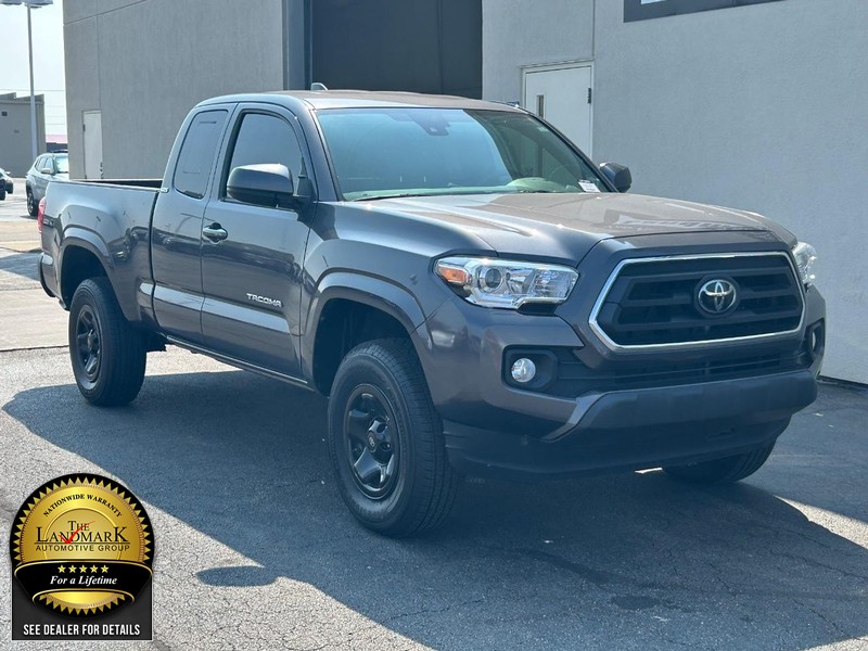 2022 Toyota Tacoma 4x4 SR5 Access Cab photo 2