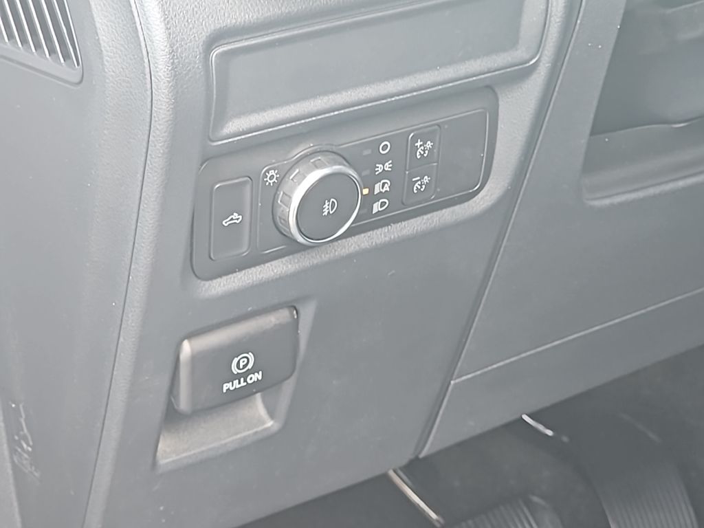 2022 Ford F-150 XL photo 19