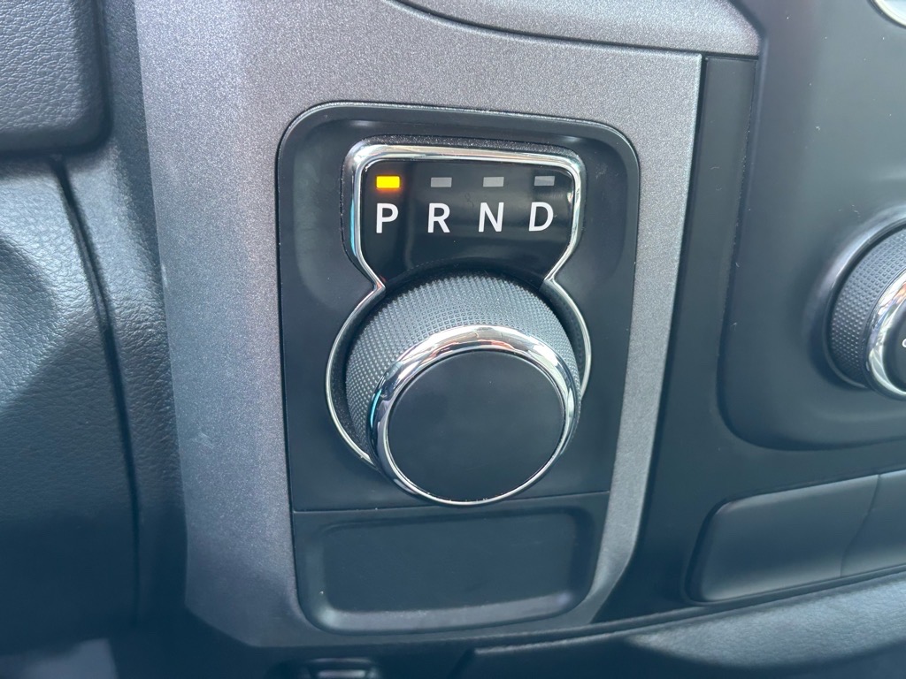2015 Ram 1500 Express photo 16