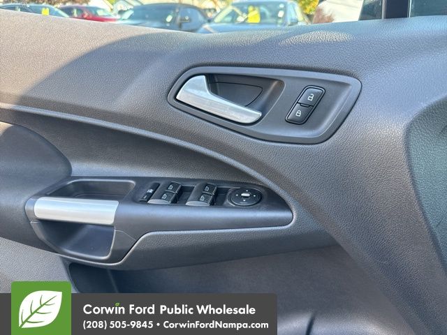 2014 Ford Transit Connect XLT photo 13