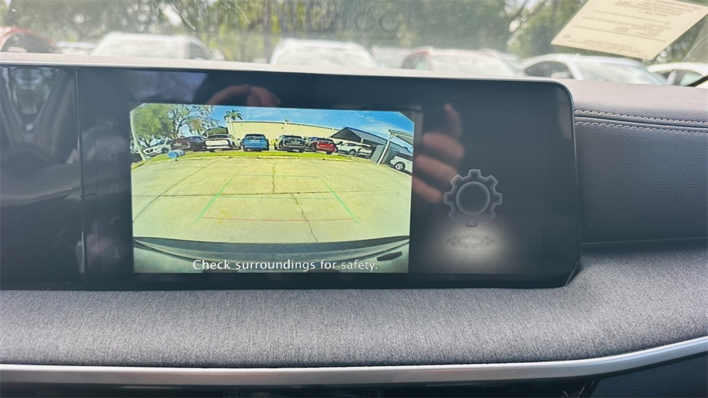 2026 Nissan Kicks SV photo 21
