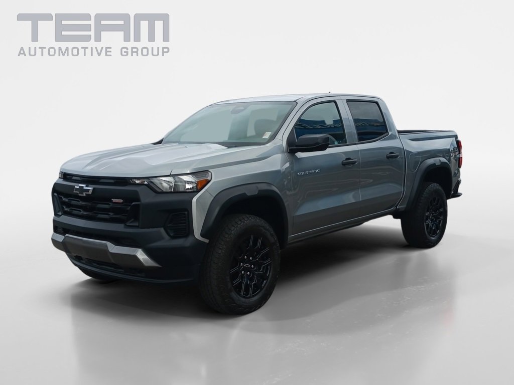 2023 Chevrolet Colorado Trail Boss photo 3