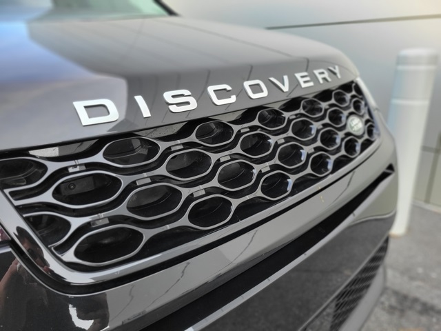 2024 Land Rover Discovery Sport S photo 36