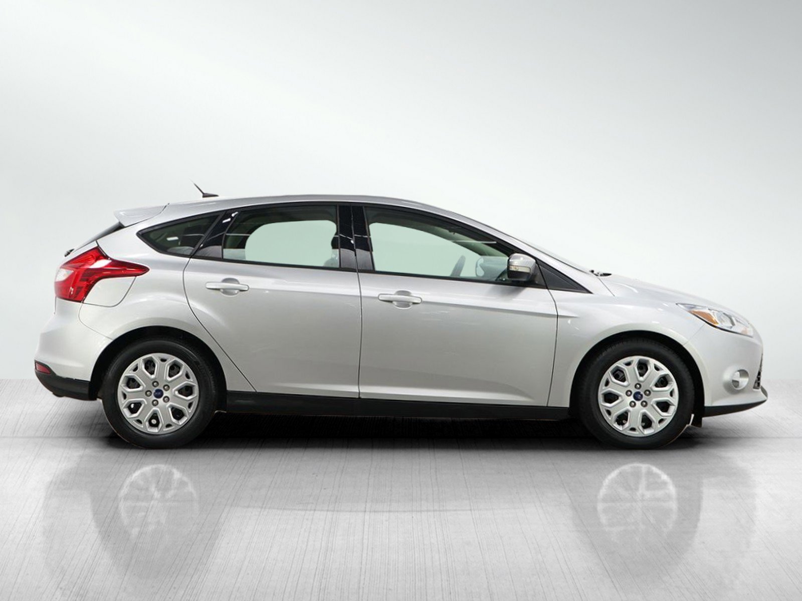 2012 Ford Focus SE photo 3