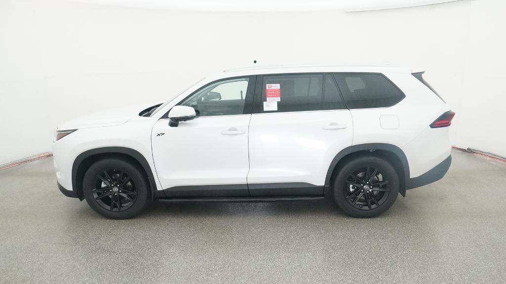 2026 Toyota Grand Highlander Limited photo 10