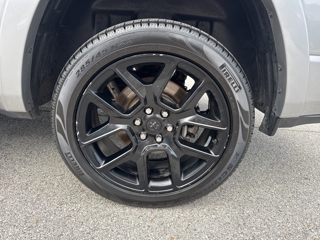 2022 Ram 1500 Laramie photo 8