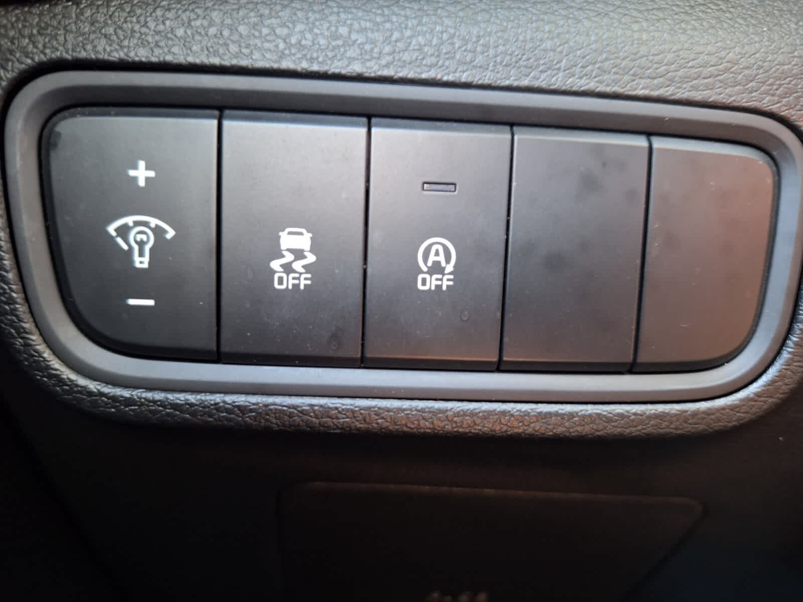 2024 Kia Soul LX photo 12