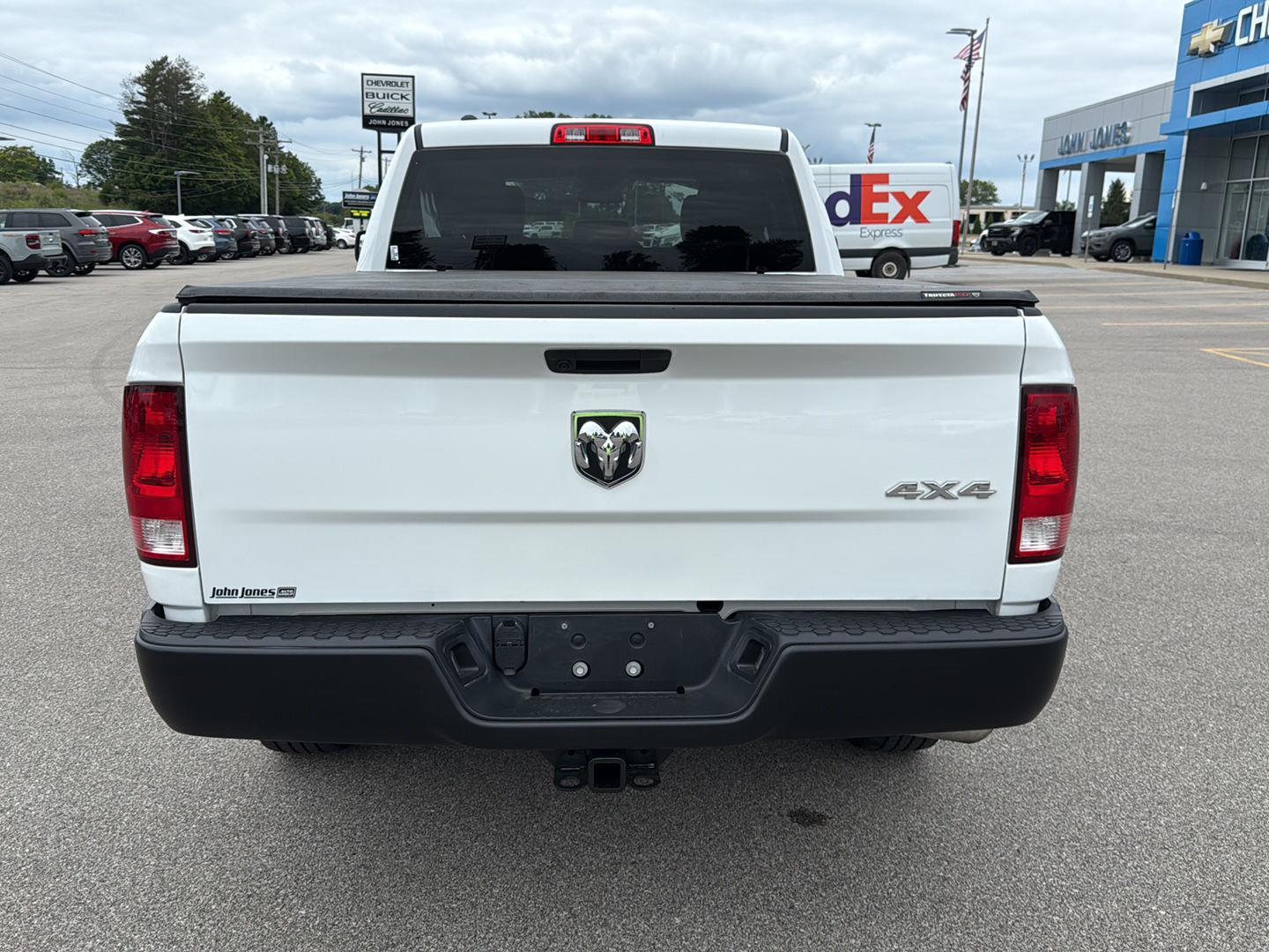 2023 Ram 1500 Classic Tradesman photo 12
