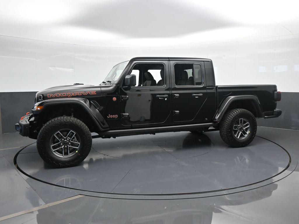 2025 Jeep Gladiator Mojave photo 2