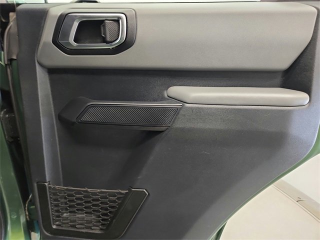 2022 Ford Bronco Base photo 32