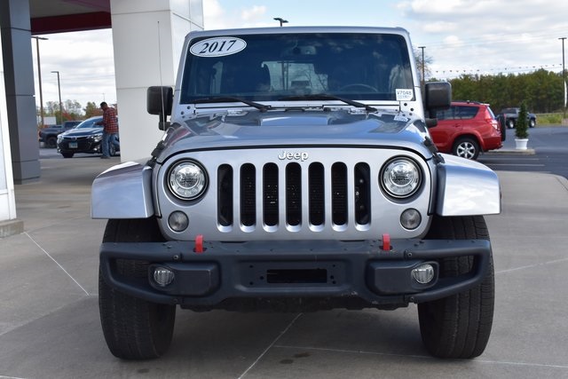 2017 Jeep Wrangler Unlimited Rubicon photo 3