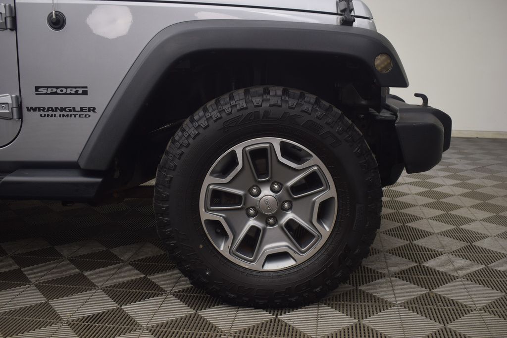 2014 Jeep Wrangler Unlimited Sport photo 23