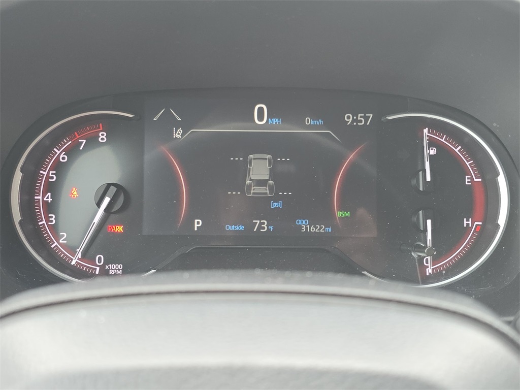 2024 Toyota RAV4 XLE photo 25