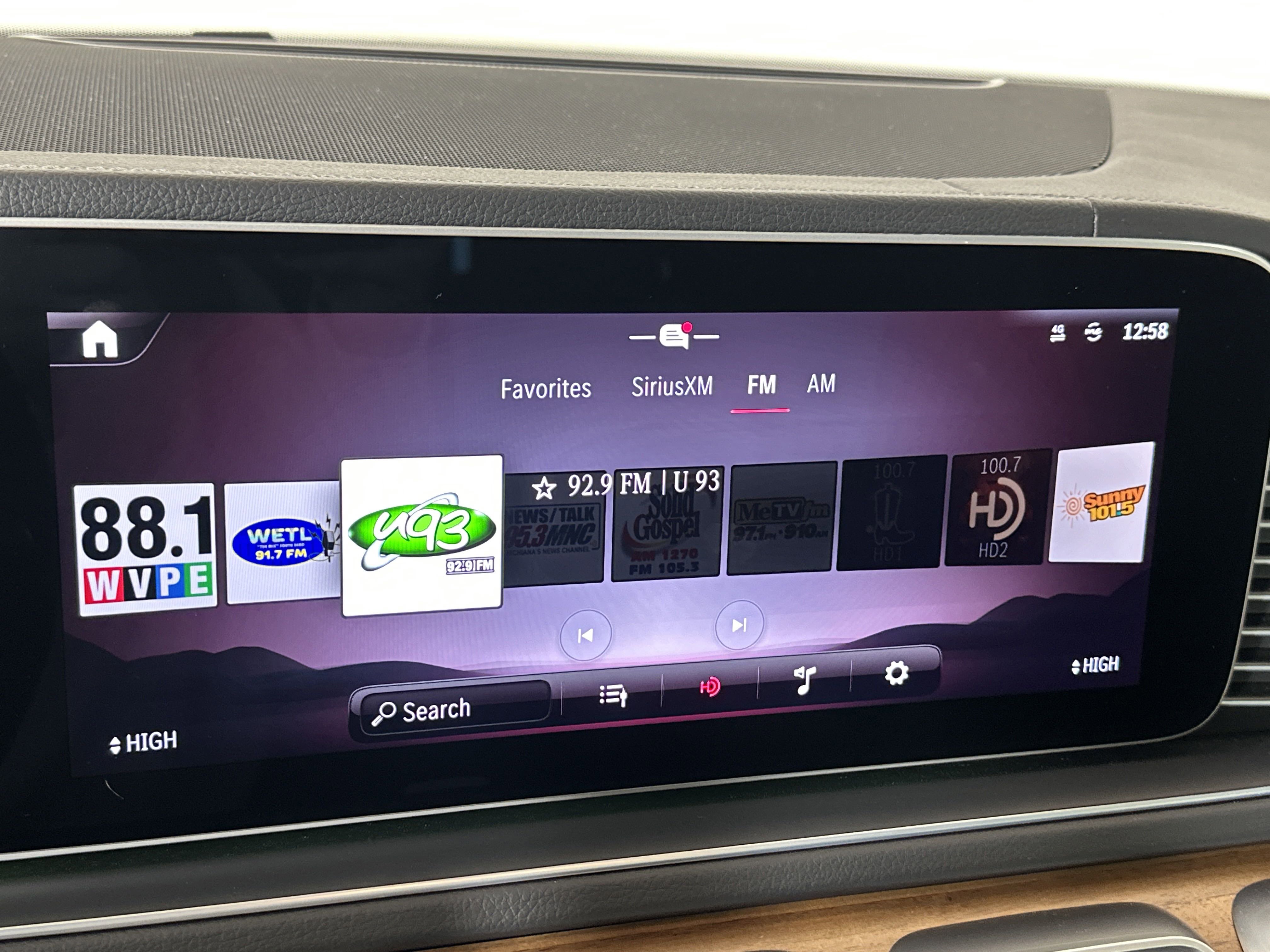 2024 Mercedes Benz GLE 450 4MATIC photo 9