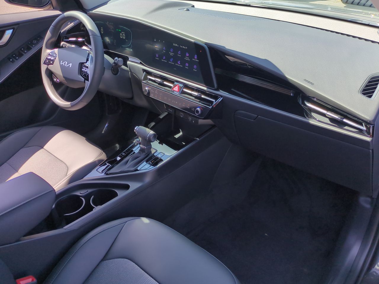 2025 Kia Niro EX photo 26