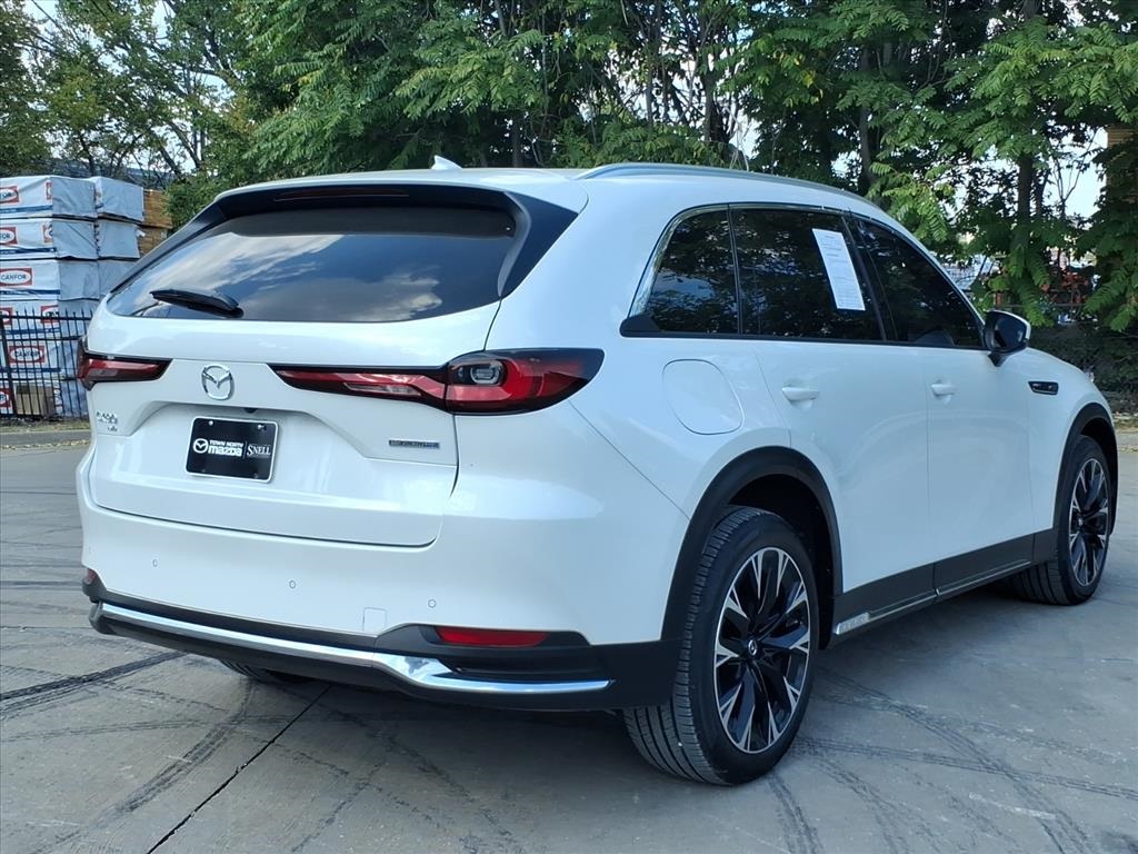 2024 Mazda CX-90 Premium photo 3