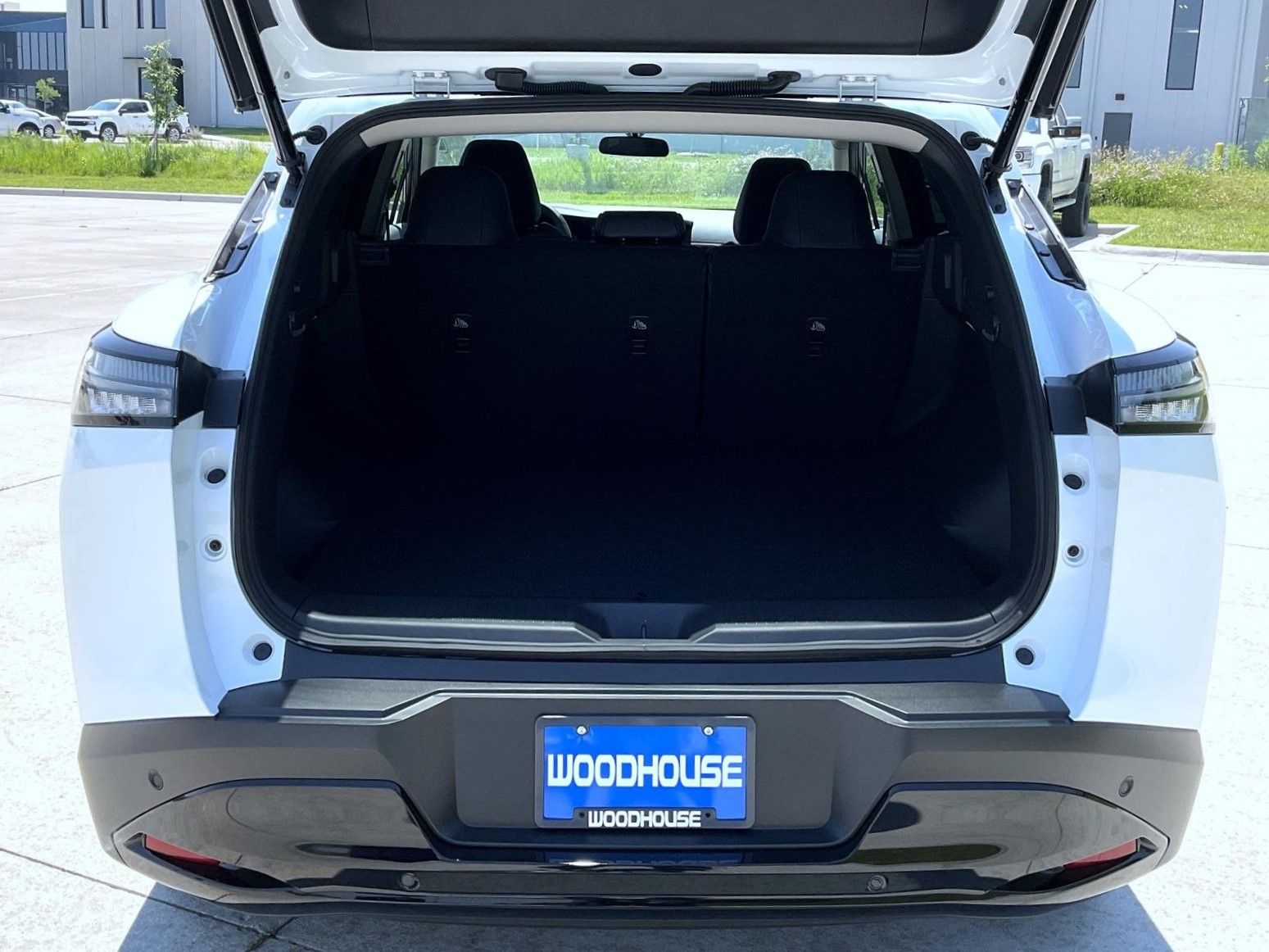 2025 Nissan Murano SV photo 6