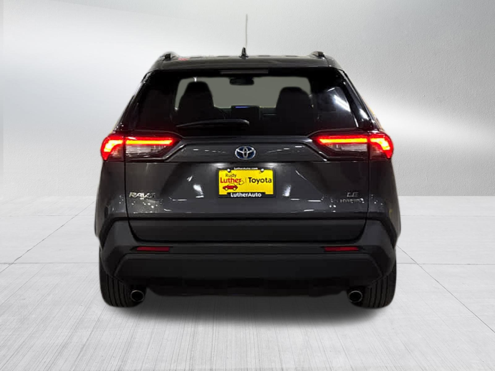 2024 Toyota RAV4 Hybrid LE photo 4