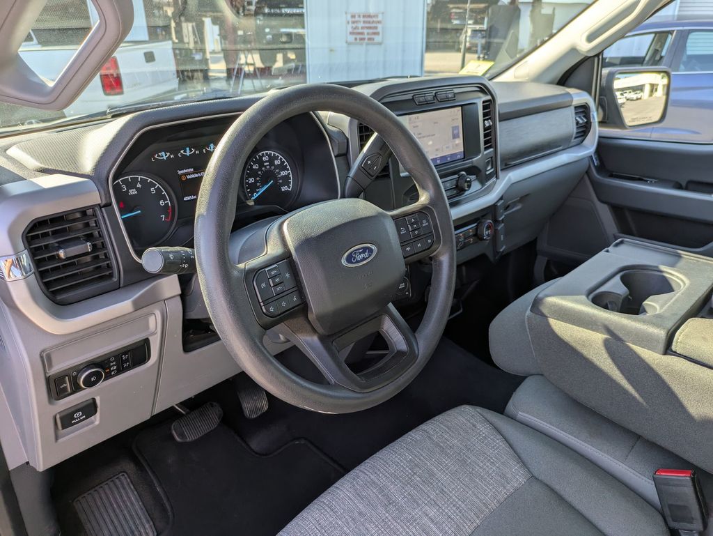2023 Ford F-150 XLT photo 10