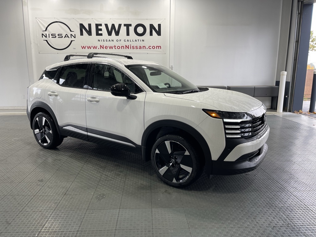 2026 Nissan KICKS SR AWD's photo