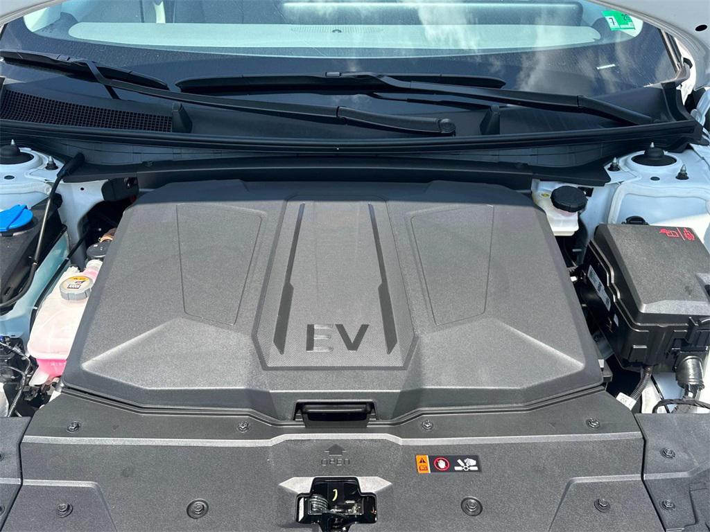 2025 Hyundai Ioniq 5 SEL photo 12