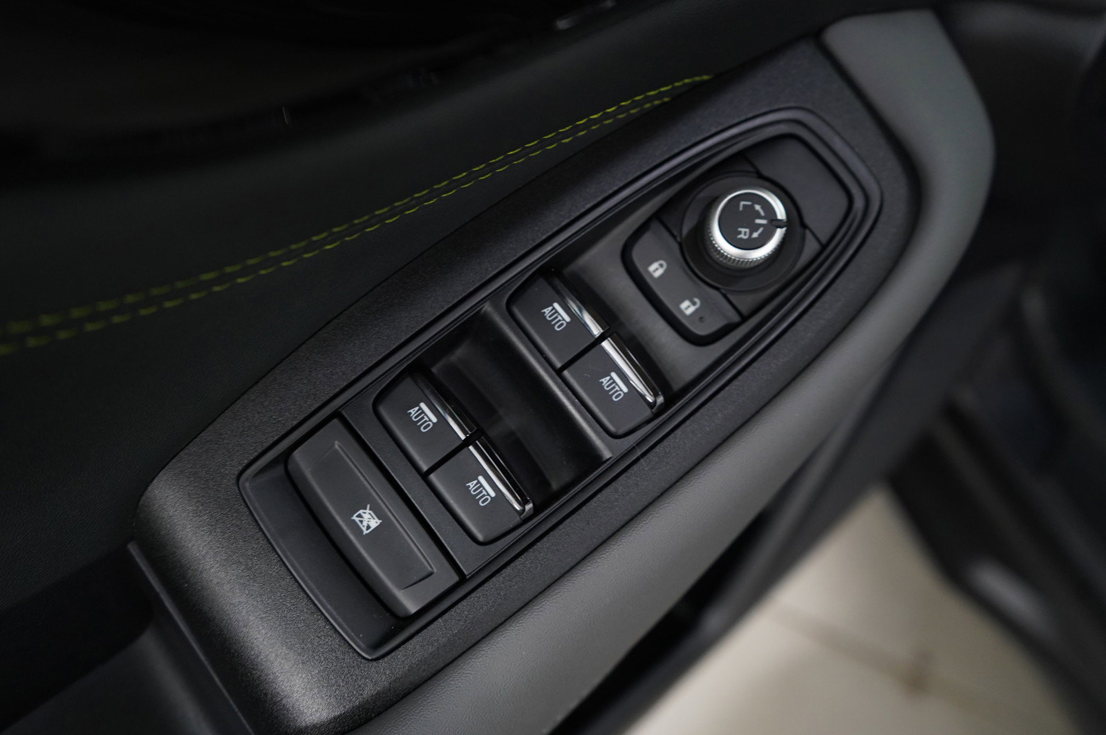 2023 Subaru Outback Onyx Edition photo 24