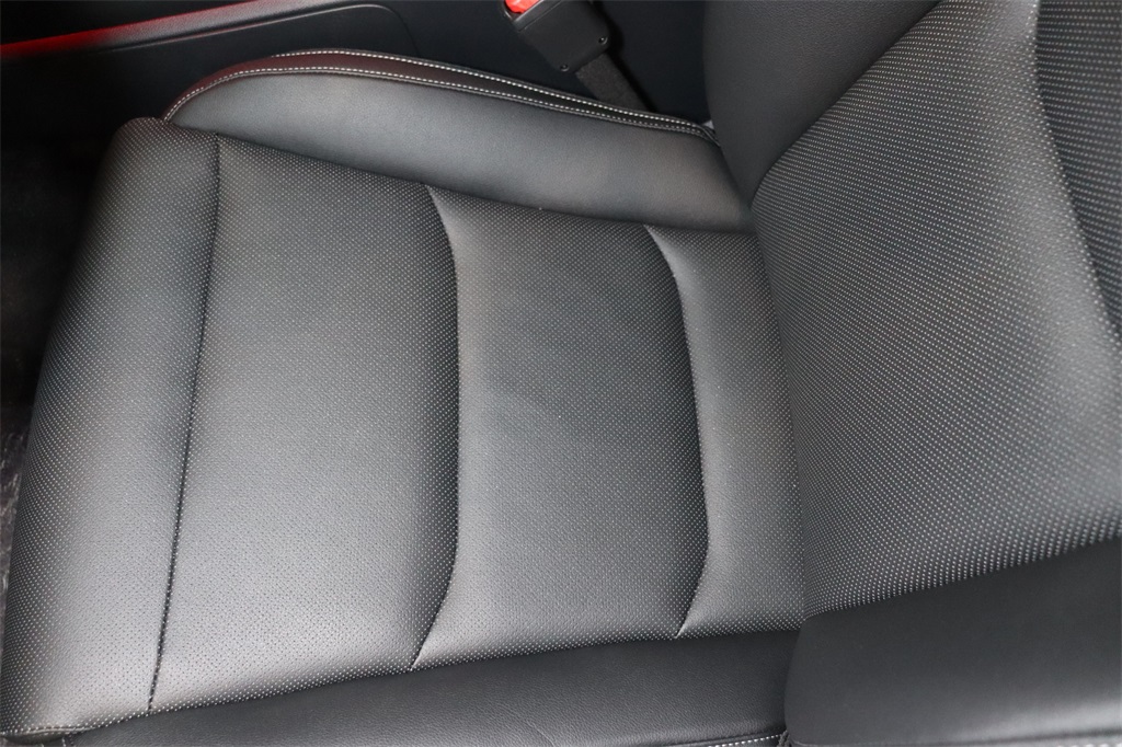 2026 Genesis GV70 2.5T Select photo 7