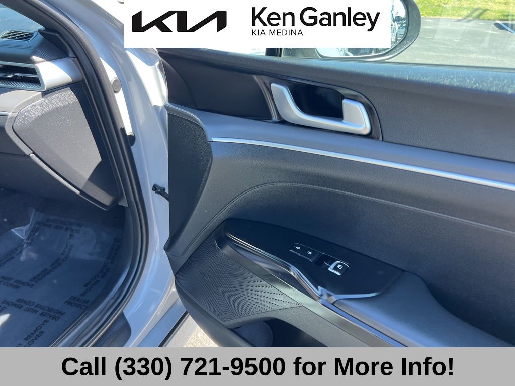 2023 Kia K5 GT-Line photo 50