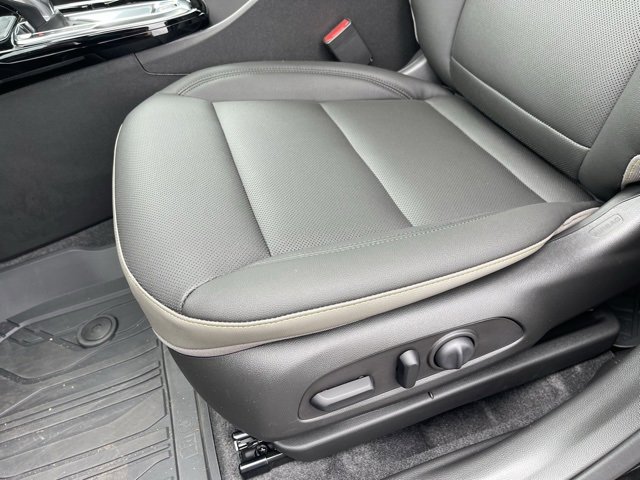 2025 Chevrolet Trax ACTIV photo 14