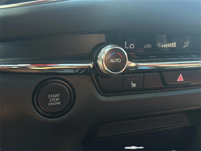 2024 Mazda CX-30 2.5 S Carbon photo 18