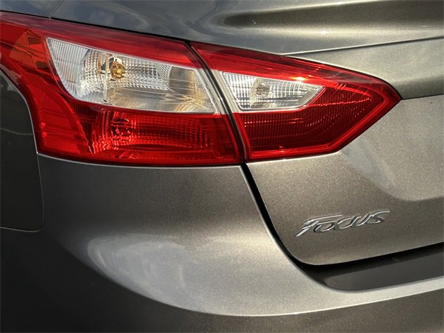 2014 Ford Focus SE photo 20