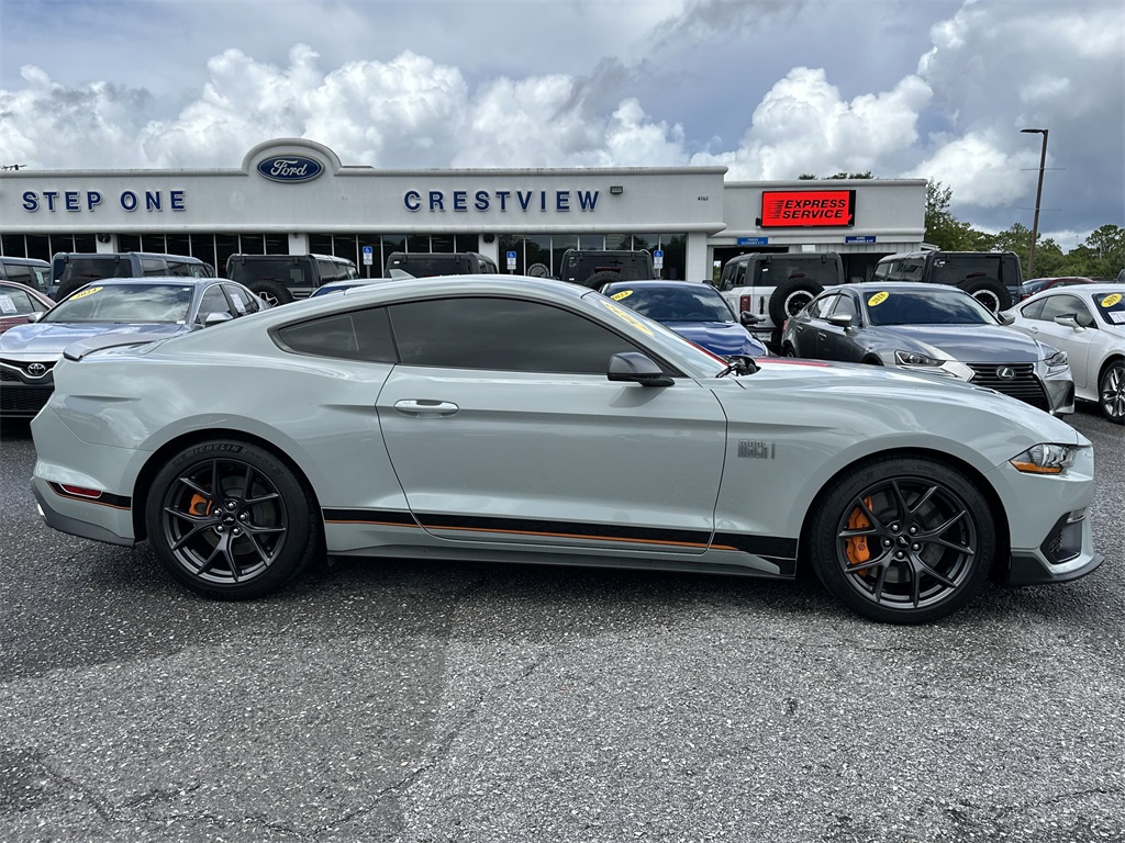 2023 Ford Mustang Mach 1 photo 4