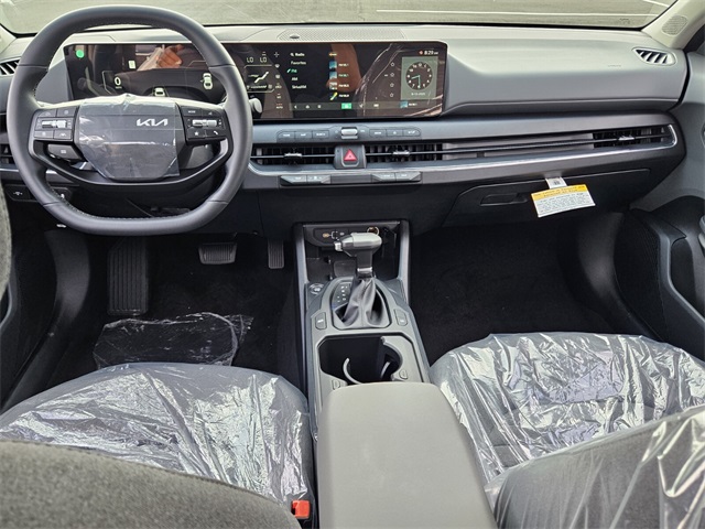 2025 Kia K4 EX photo 7