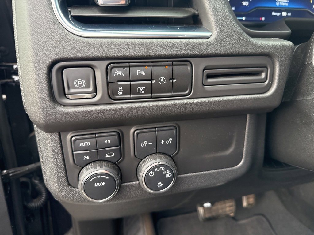 2024 Chevrolet Tahoe RST photo 20