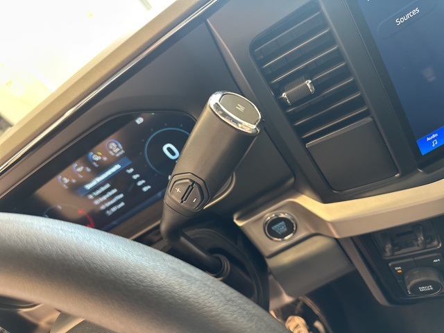 2025 Ford F-250 XLT photo 15