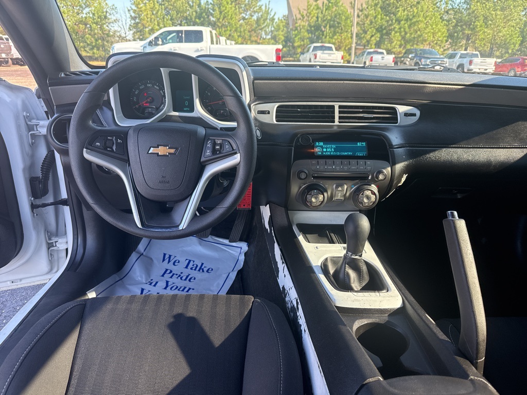 2014 Chevrolet Camaro 1LS photo 3