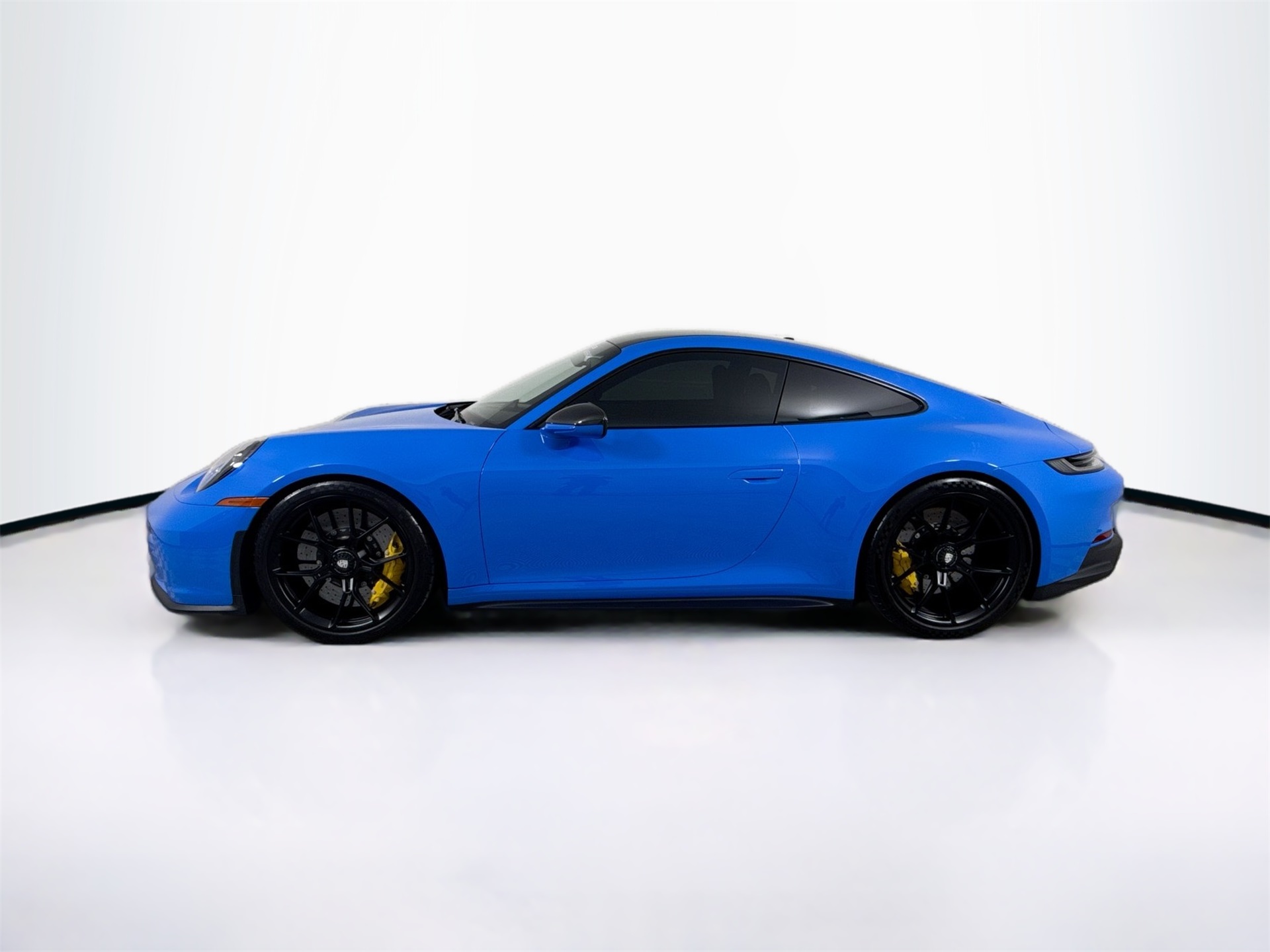 2023 Porsche 911 GT3 Touring photo 4