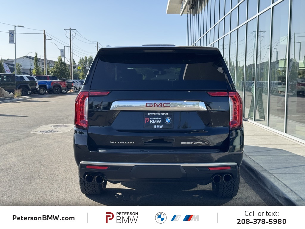 2021 Gmc Yukon XL Denali photo 3