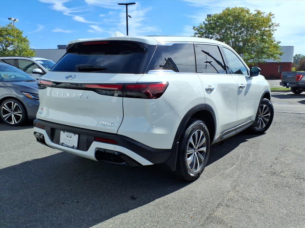 2024 Infiniti QX60 Pure photo 4