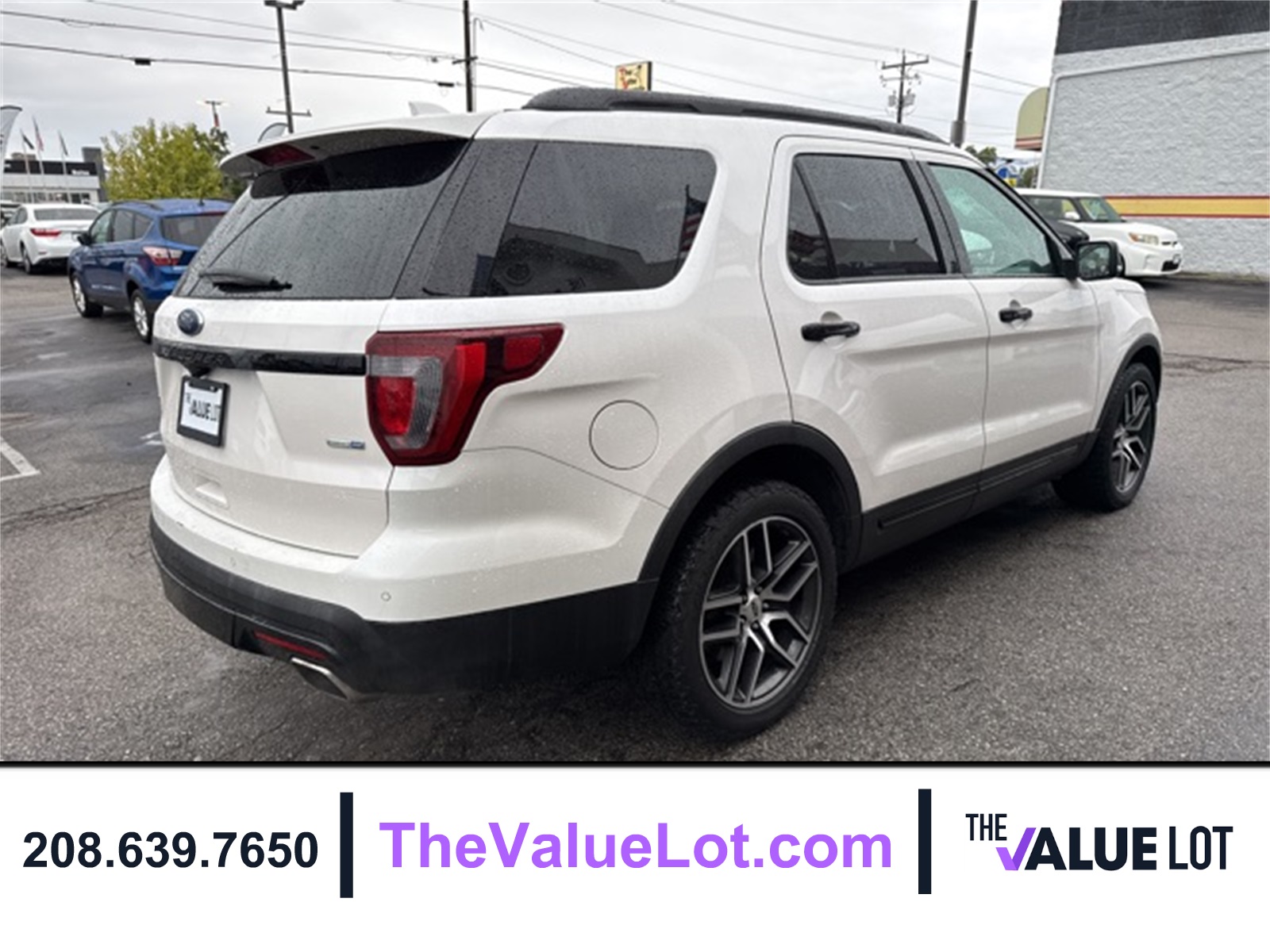 2016 Ford Explorer Sport photo 4